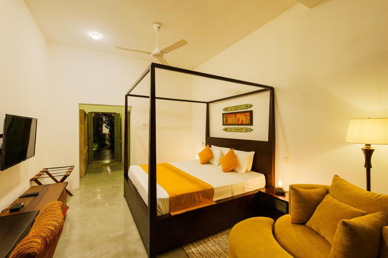 Jr Suite Room